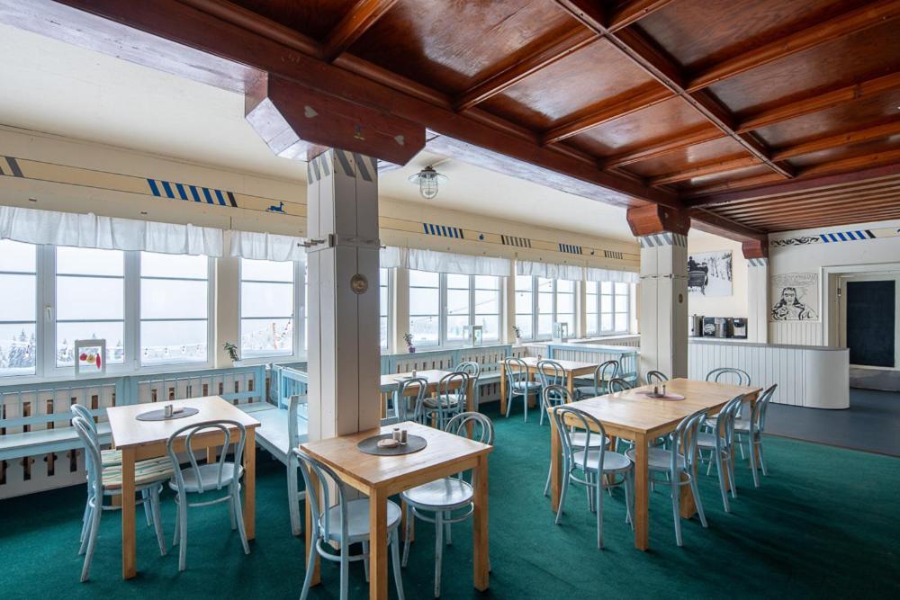 Prazska Bouda Hotel เปตส์ปอตสเนซโค ภายนอก รูปภาพ